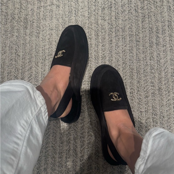 Chanel asking back loafers - Picture 8 of 9